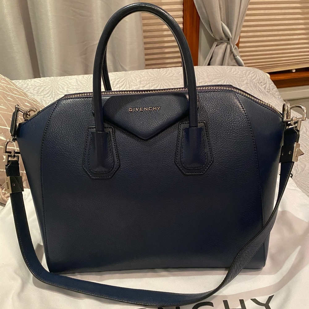 Givenchy Antigona Medium Navy Blue